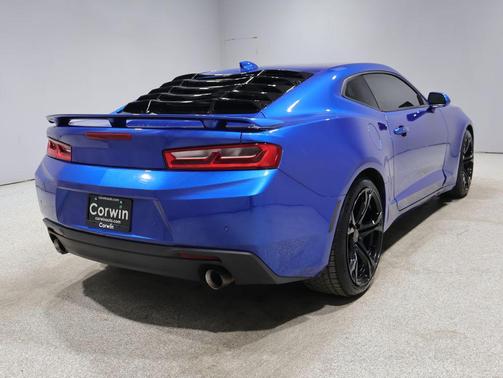 Hyper Blue Metallic 2016 Chevrolet Camaro 2SS