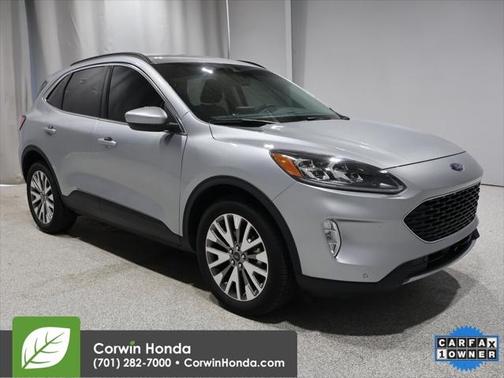 2022 Ford Escape Titanium