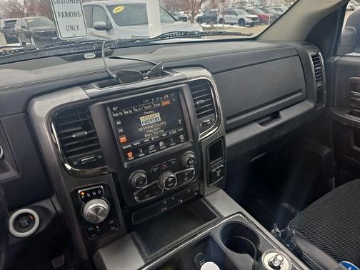 Bright White Clearcoat 2013 RAM 1500 Sport