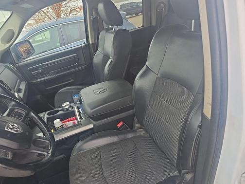 Bright White Clearcoat 2013 RAM 1500 Sport
