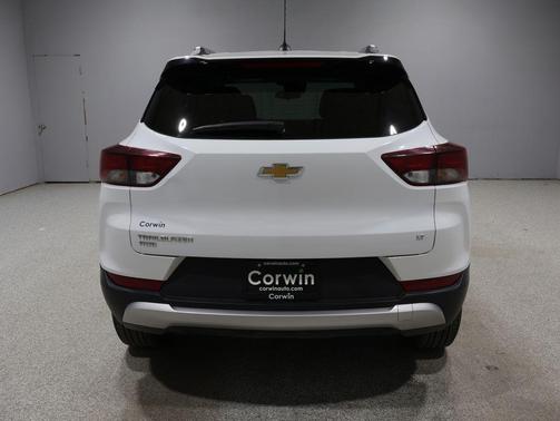 Summit White 2025 Chevrolet Trailblazer LT
