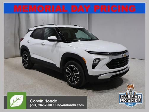 Summit White 2025 Chevrolet Trailblazer LT