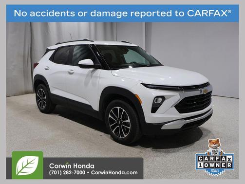 Summit White 2025 Chevrolet Trailblazer LT