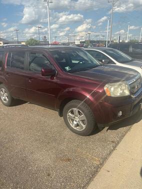 Dark Cherry Pearl 2011 Honda Pilot EX