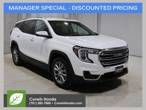Summit White 2024 GMC Terrain SLT