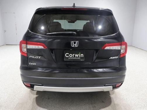 Crystal Black Pearl 2019 Honda Pilot EX-L