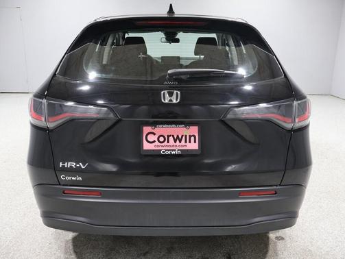 2024 Honda HR-V LX