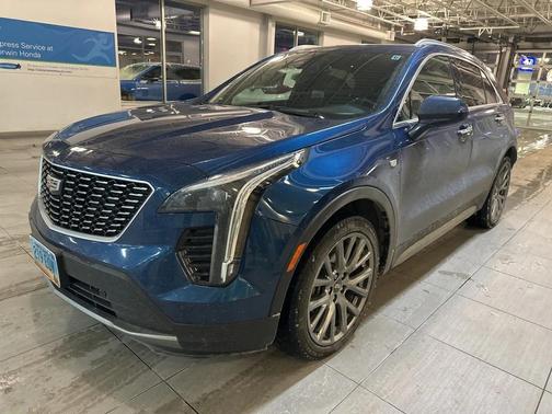 2019 Cadillac XT4 Premium Luxury