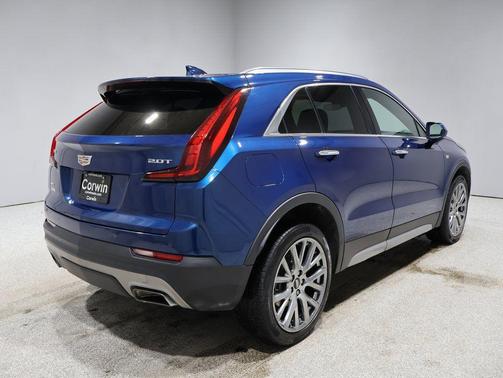 2019 Cadillac XT4 Premium Luxury