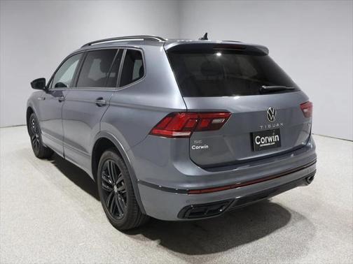 2022 Volkswagen Tiguan 2.0T SE R-Line Black 4MOTION