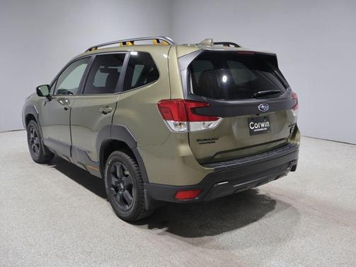 Autumn Green Metallic 2022 Subaru Forester Wilderness