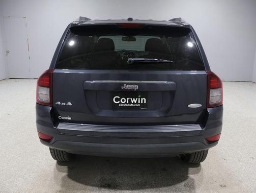 Maximum Steel Metallic Clearcoat 2014 Jeep Compass Latitude