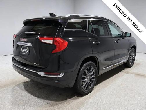 2022 GMC Terrain Denali
