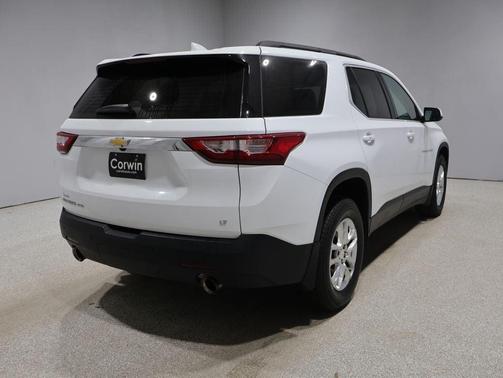 Summit White 2021 Chevrolet Traverse LT Leather