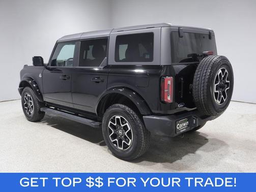 Shadow Black 2024 Ford Bronco Outer Banks