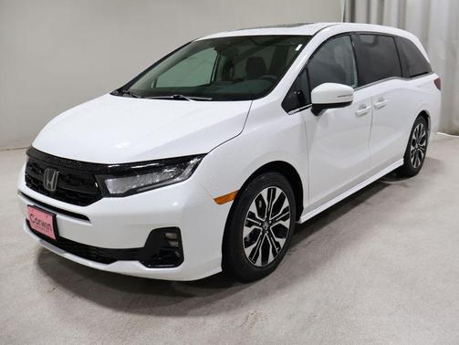 Platinum White Pearl 2026 Honda Odyssey Elite