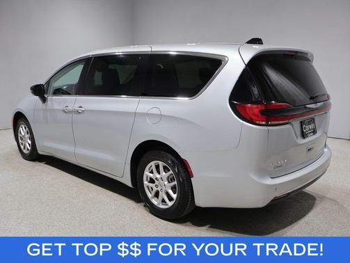 Silver Mist Clearcoat 2024 Chrysler Pacifica Touring L