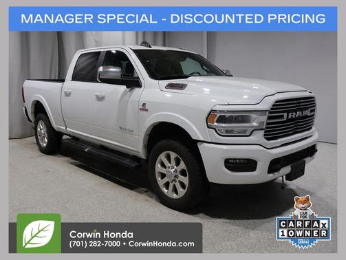 Bright White Clearcoat 2019 RAM 2500 Laramie Crew Cab 4x4 6'4' Box