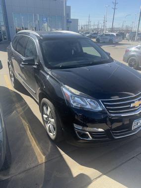 Mosaic Black Metallic 2016 Chevrolet Traverse LTZ