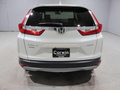 White Diamond Pearl 2017 Honda CR-V EX