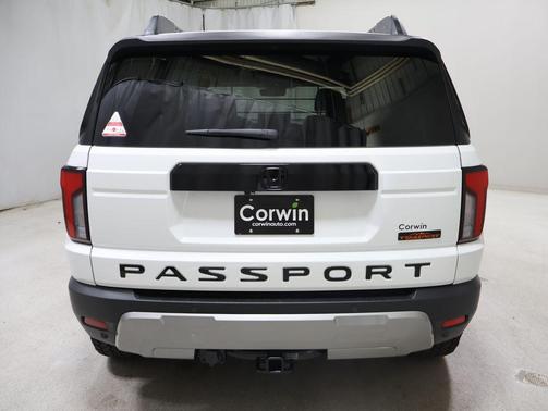 Platinum White Pearl 2026 Honda Passport AWD TrailSport Elite