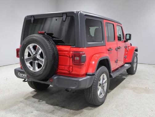 Firecracker Red Clearcoat 2018 Jeep Wrangler Unlimited Sahara