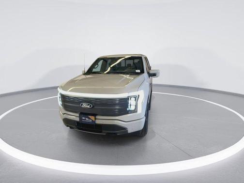 2024 Ford F-150 Lightning LARIAT