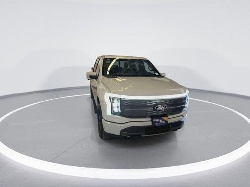2024 Ford F-150 Lightning LARIAT