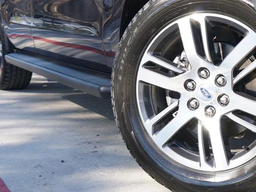 DARK MATTER GRAY METALLIC 2023 Ford Expedition XLT