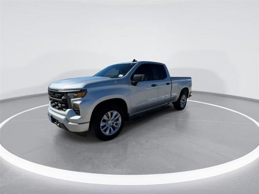 Silver Ice Metallic 2022 Chevrolet Silverado 1500 CUSTOM
