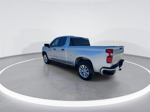 Silver Ice Metallic 2022 Chevrolet Silverado 1500 CUSTOM