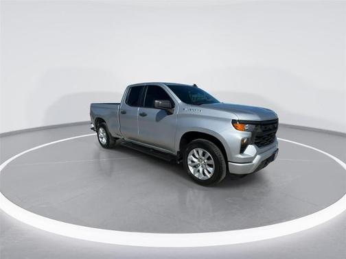 Silver Ice Metallic 2022 Chevrolet Silverado 1500 CUSTOM