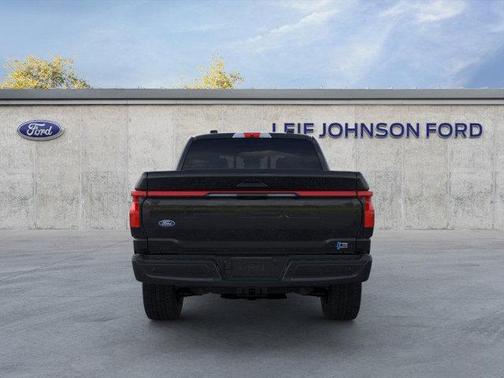 2025 Ford F-150 Lightning LARIAT