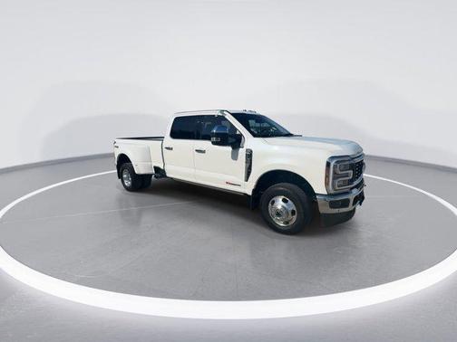 2025 Ford F-350 Lariat