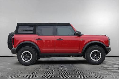 RAPID RED MET TINTED CC 2021 Ford Bronco BADLANDS