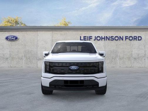 2025 Ford F-150 Lightning Platinum