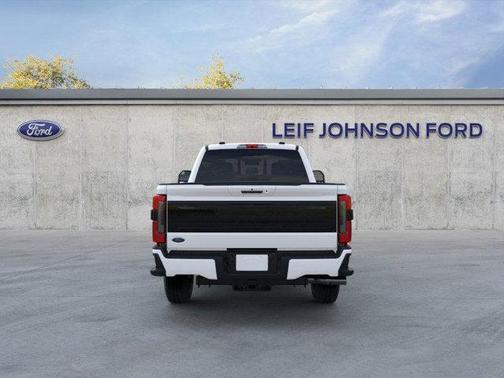 2025 Ford F-350 Platinum