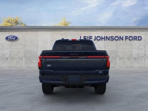 2025 Ford F-150 Lightning Platinum