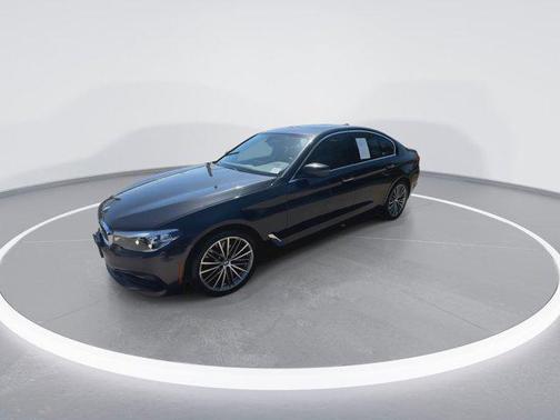 2017 BMW 530 530i