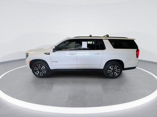 2021 GMC Yukon XL 4WD AT4