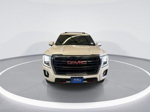 2021 GMC Yukon XL 4WD AT4