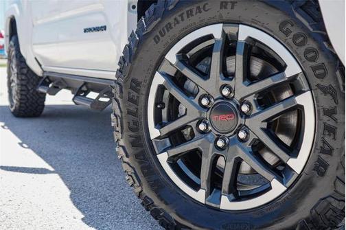 Ice 2025 Toyota Tacoma TRD SPORT