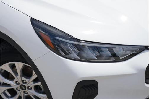 OXFORD WHITE 2024 Ford Escape ACTIVE