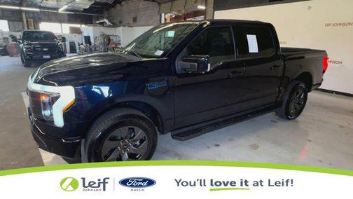 2025 Ford F-150 Lightning LARIAT