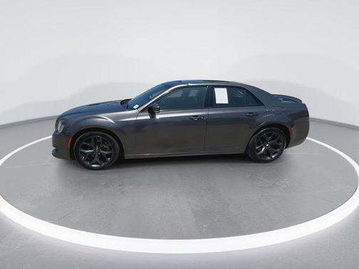 2022 Chrysler 300 S