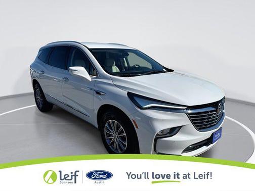 2024 Buick Enclave Essence FWD