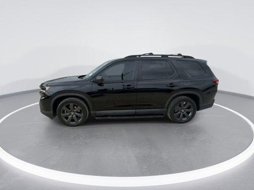 2023 Honda Pilot 2WD Sport