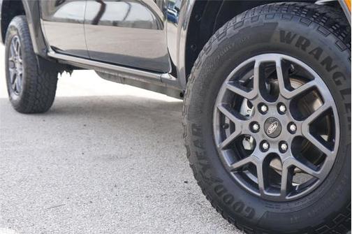 SHADOW BLACK 2024 Ford Ranger XLT