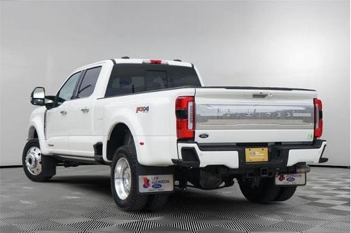STAR WHITE 2024 Ford F-450 LIMITED