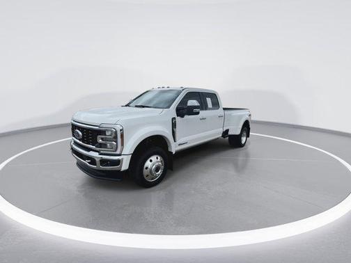 2024 Ford F-450 Lariat